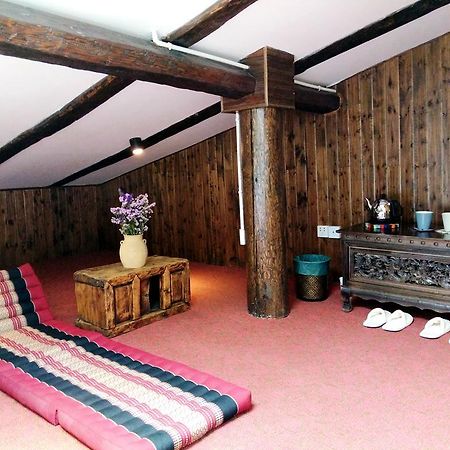 Shangri-La Mid - Mountain Homestay Екстер'єр фото