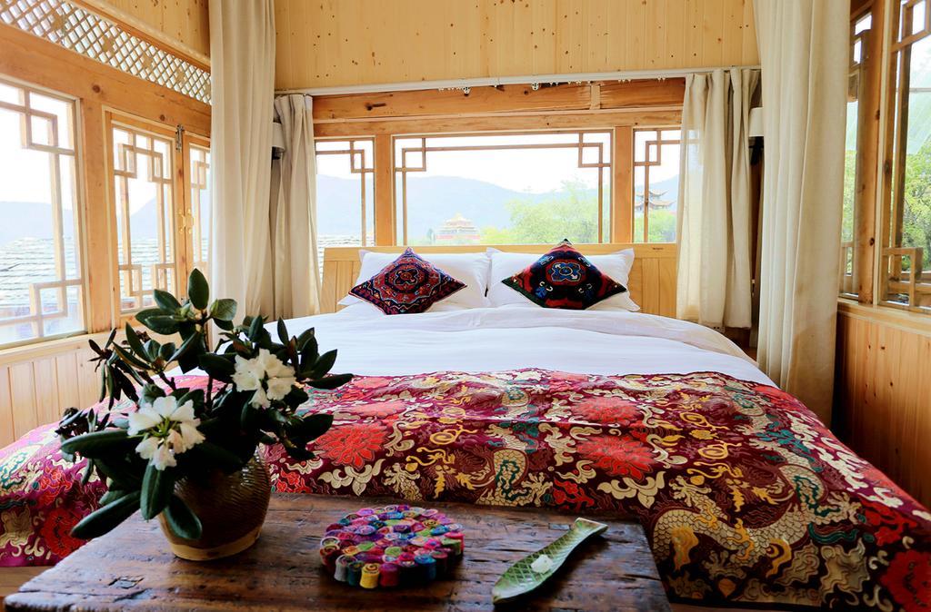 Shangri-La Mid - Mountain Homestay Екстер'єр фото