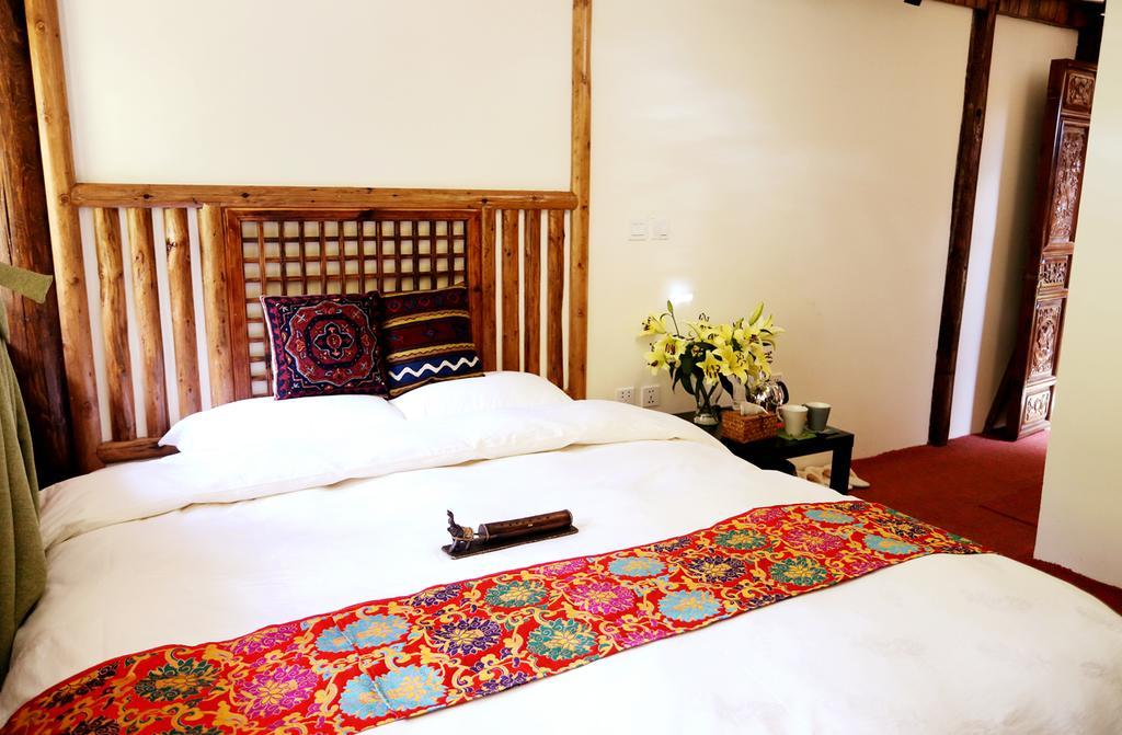 Shangri-La Mid - Mountain Homestay Екстер'єр фото